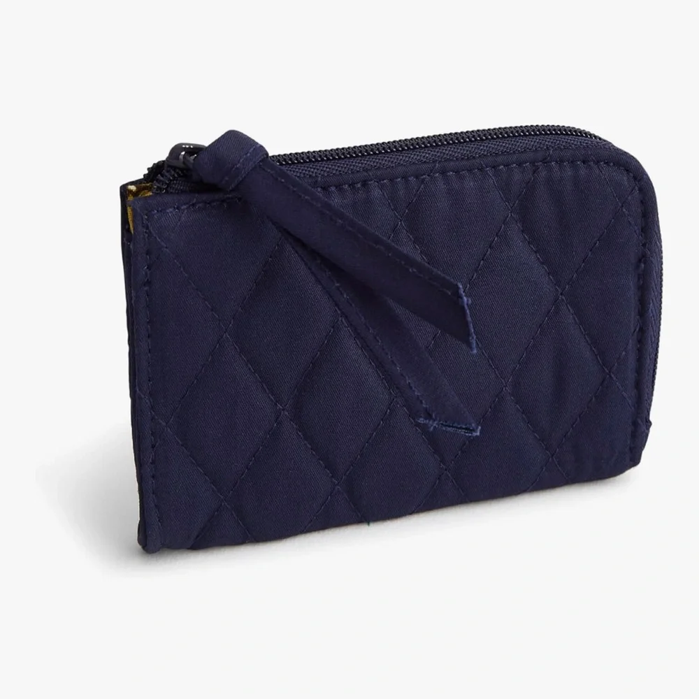 New Vera Bradley Quilted Navy Zip Card Pouch / Wallet